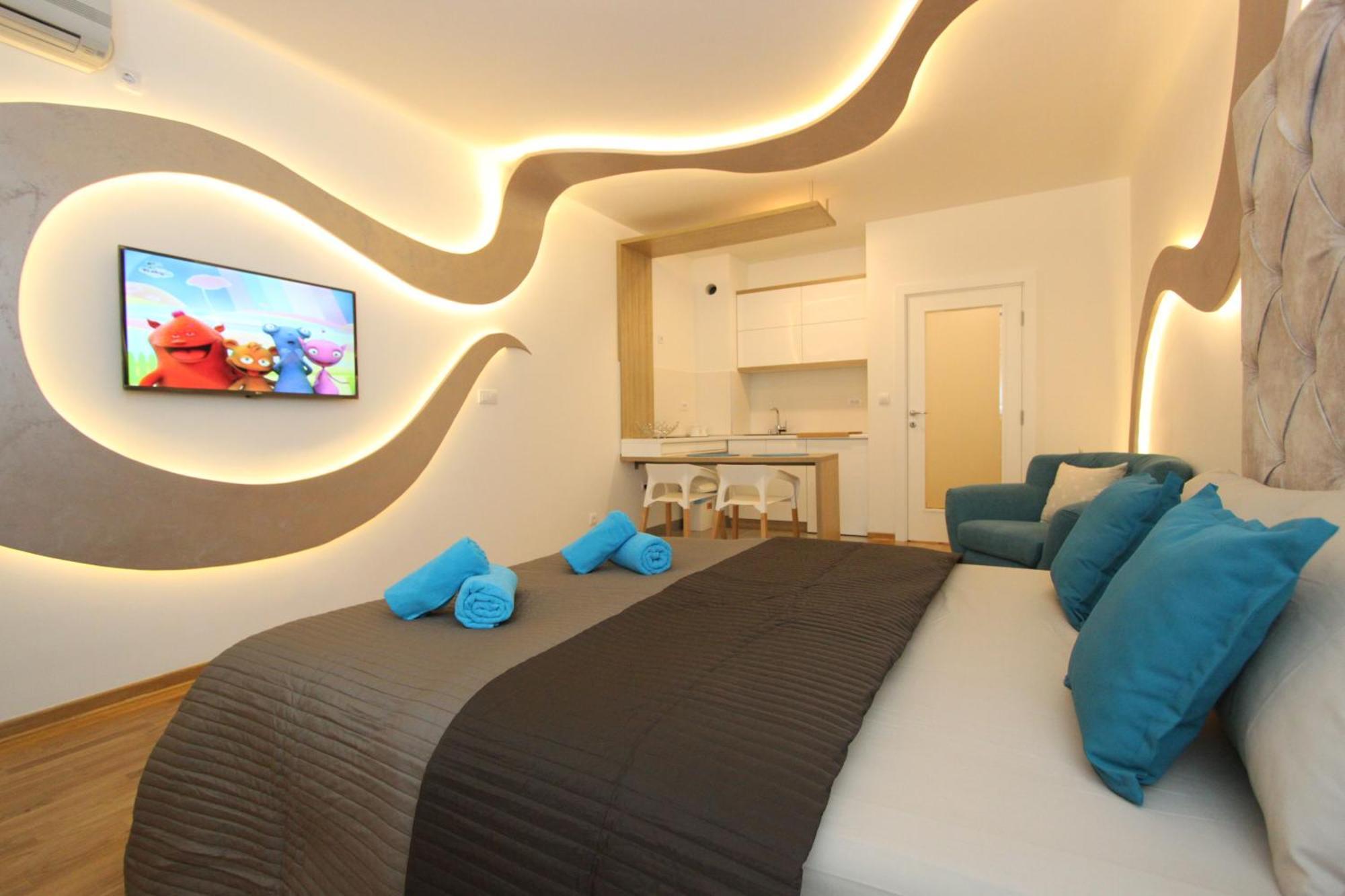 Riviera New Belgrade Apartment, Parking 5 Eur Per Day Exterior foto